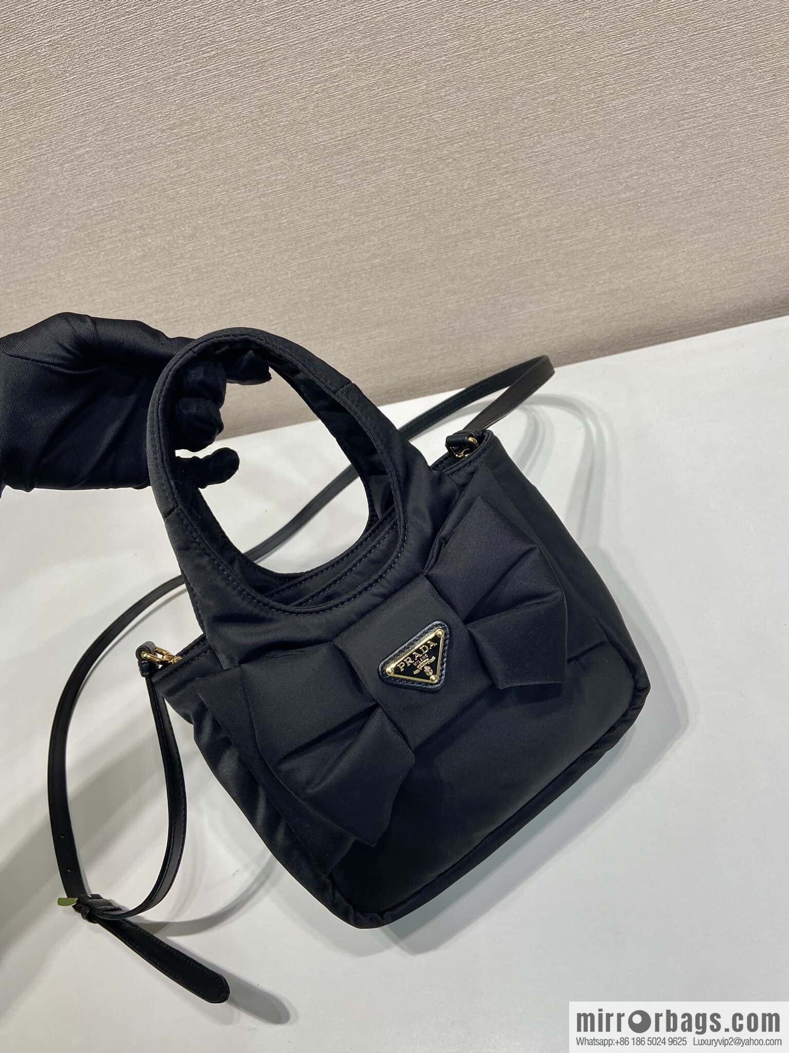 PRADA ๐ bow ๐ 1BA359 vegetable basket๐๐