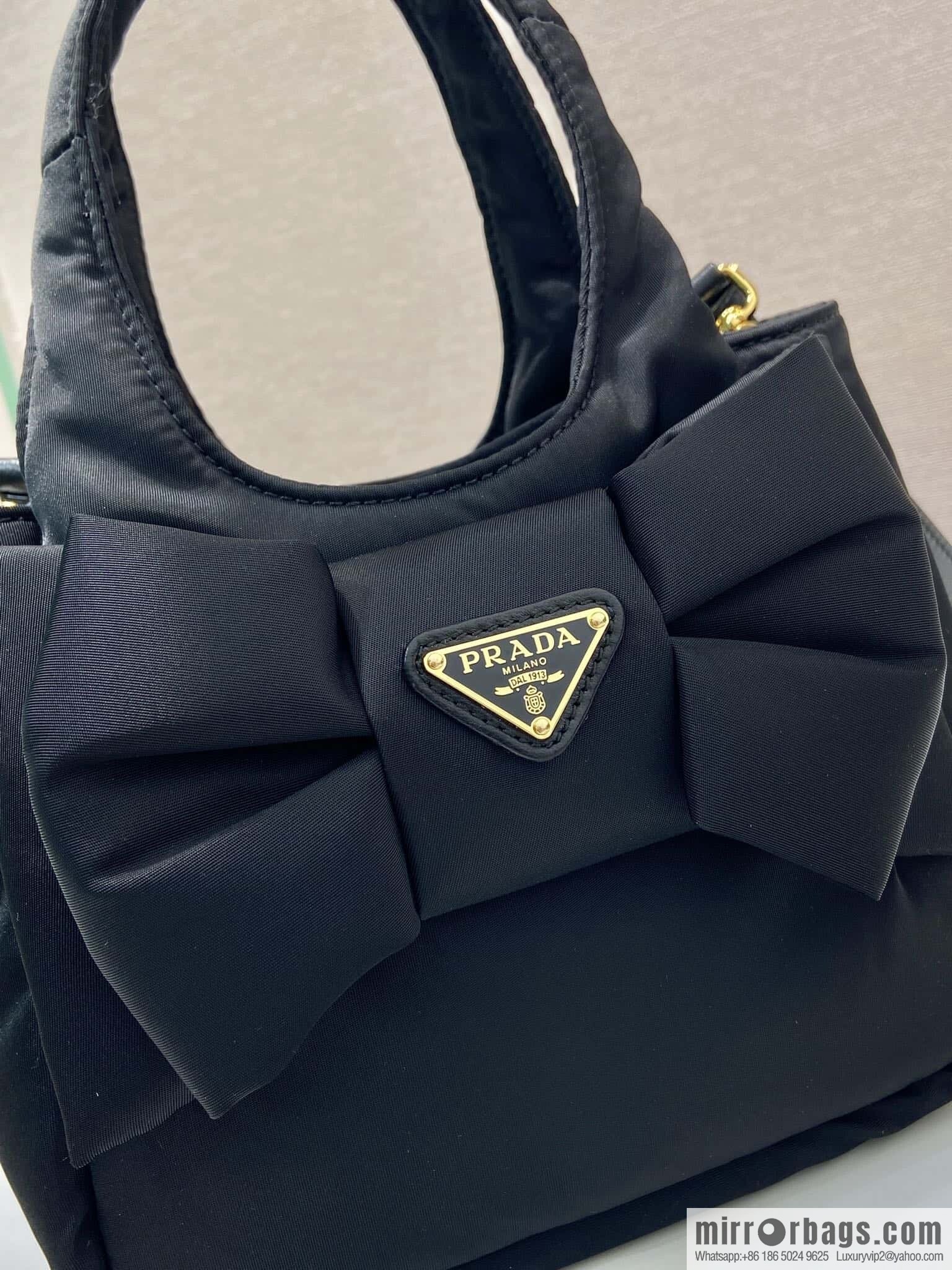 PRADA ๐ bow ๐ 1BA359 vegetable basket๐๐