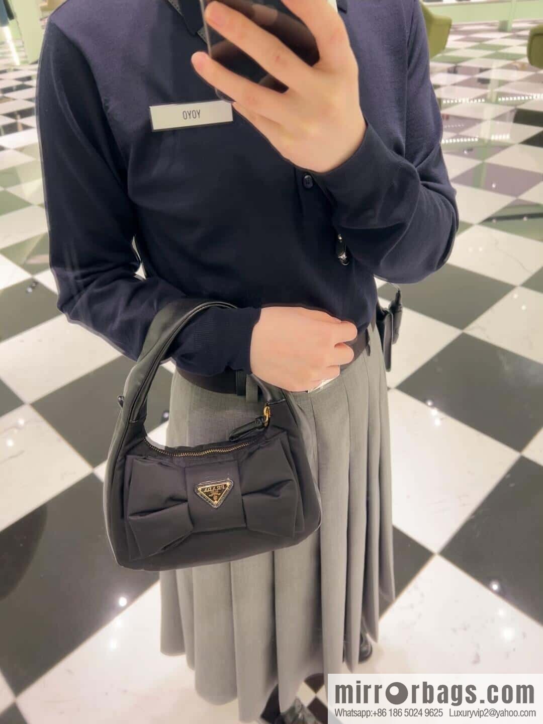 PRADA ๐ bow ๐ 1BC241 armpit bag๐๐