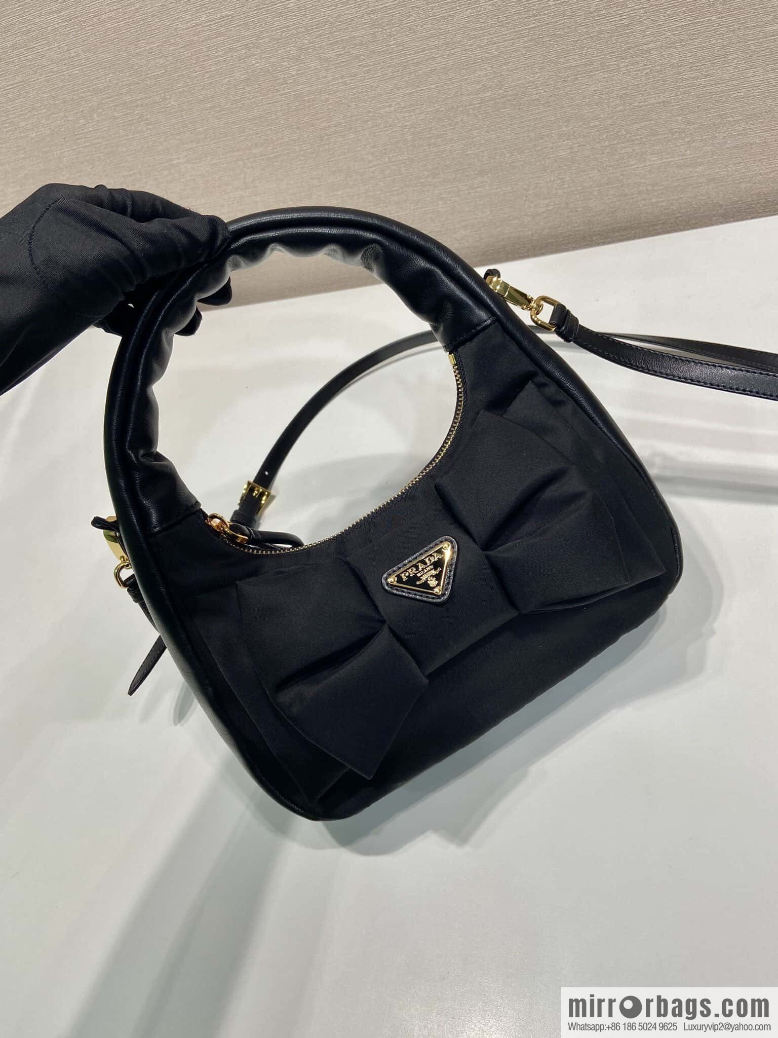 PRADA ๐ bow ๐ 1BC241 armpit bag๐๐
