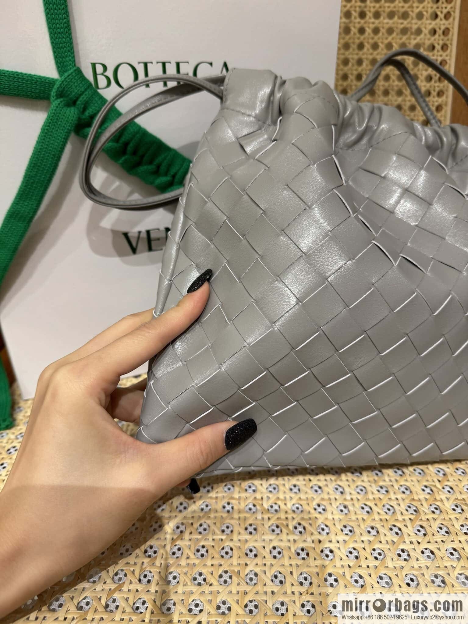 BV Medium Dustbag Clutch 796728 Silver Grey