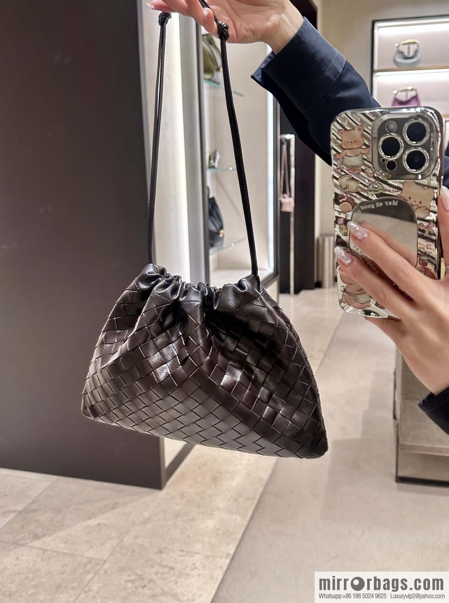 BV Medium Dustbag Clutch 796728 Chocolate Brown