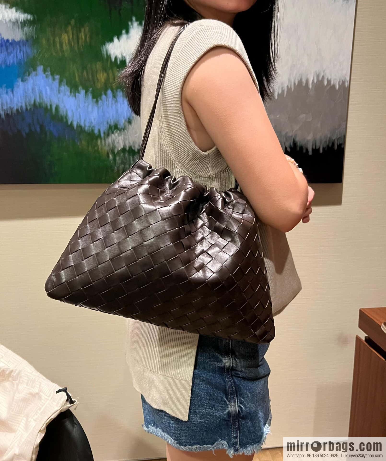 BV Medium Dustbag Clutch 796728 Chocolate Brown