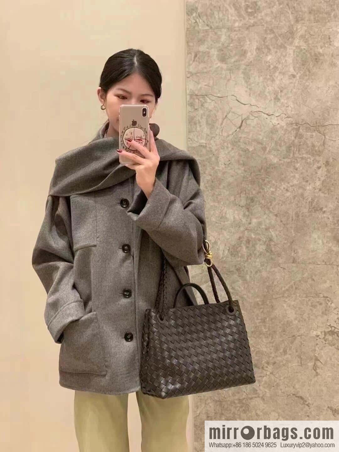 BV M Andiamond 766016 Chocolate Brown