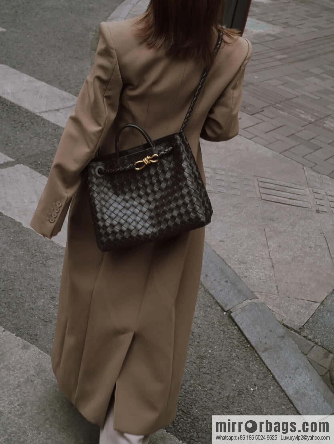 BV M Andiamond 766016 Chocolate Brown