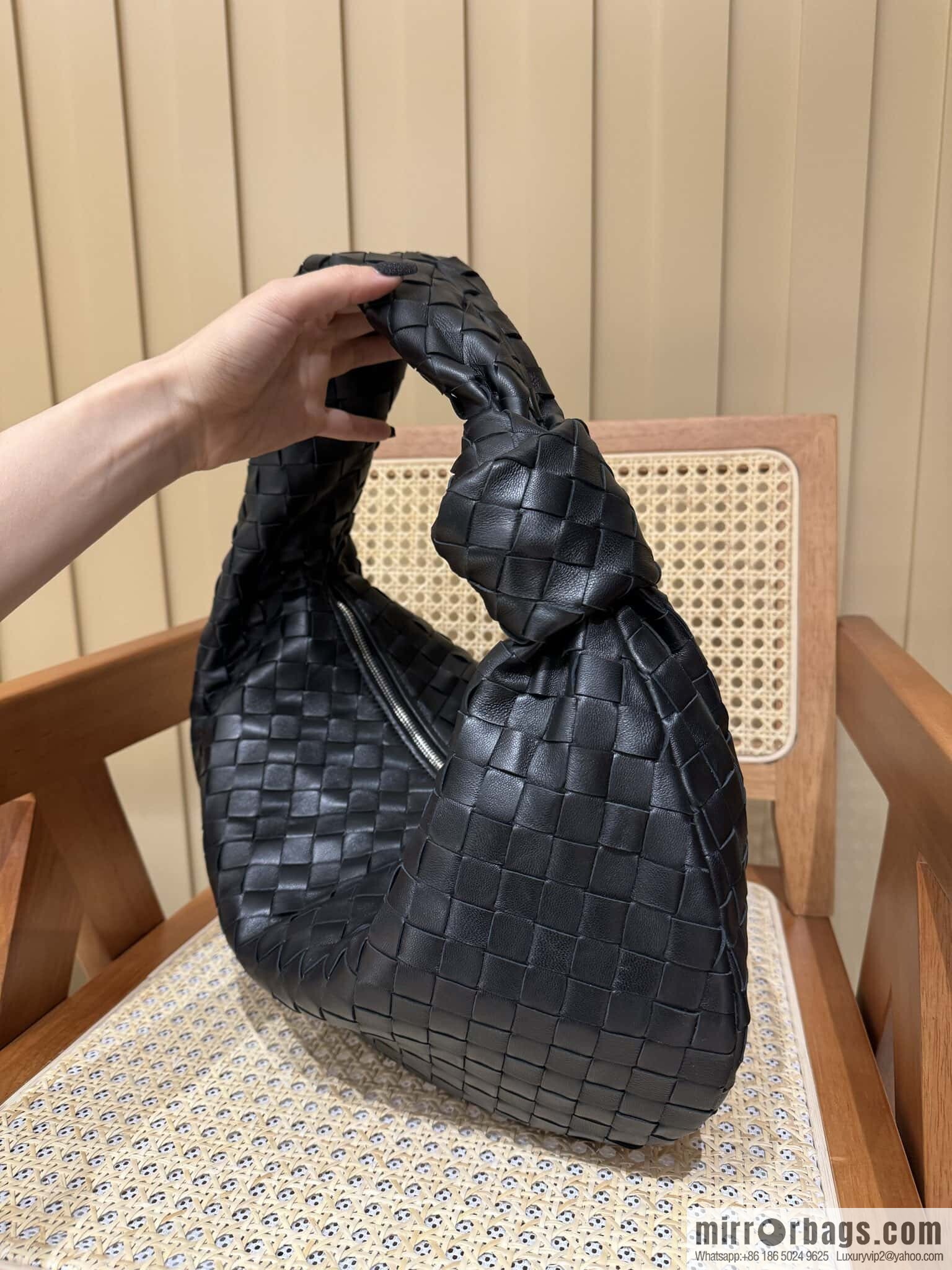 BV Jodie Shoulder Backpack 600261 Black