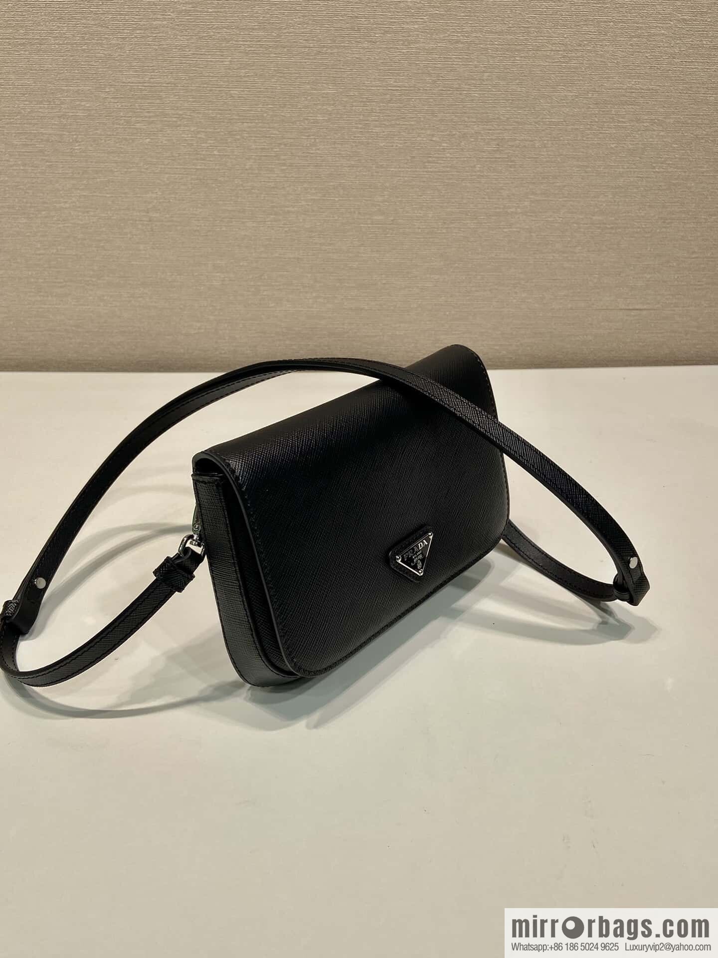 PRADA ๐ new ๐ 2VD061 cross pattern ๐ black
