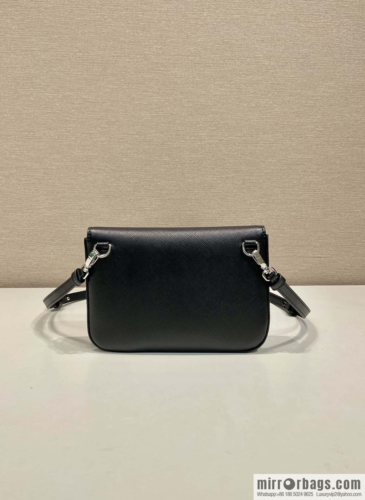 PRADA ๐ new ๐ 2VD061 cross pattern ๐ black