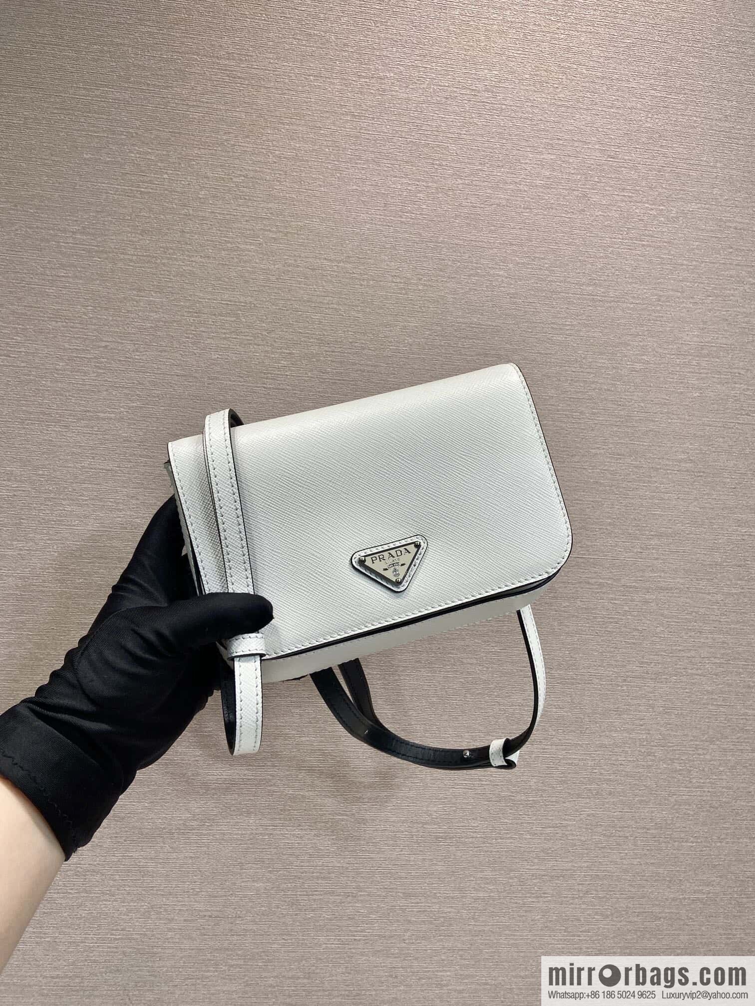 PRADA ๐ new ๐ 2VD061 cross pattern ๐ white