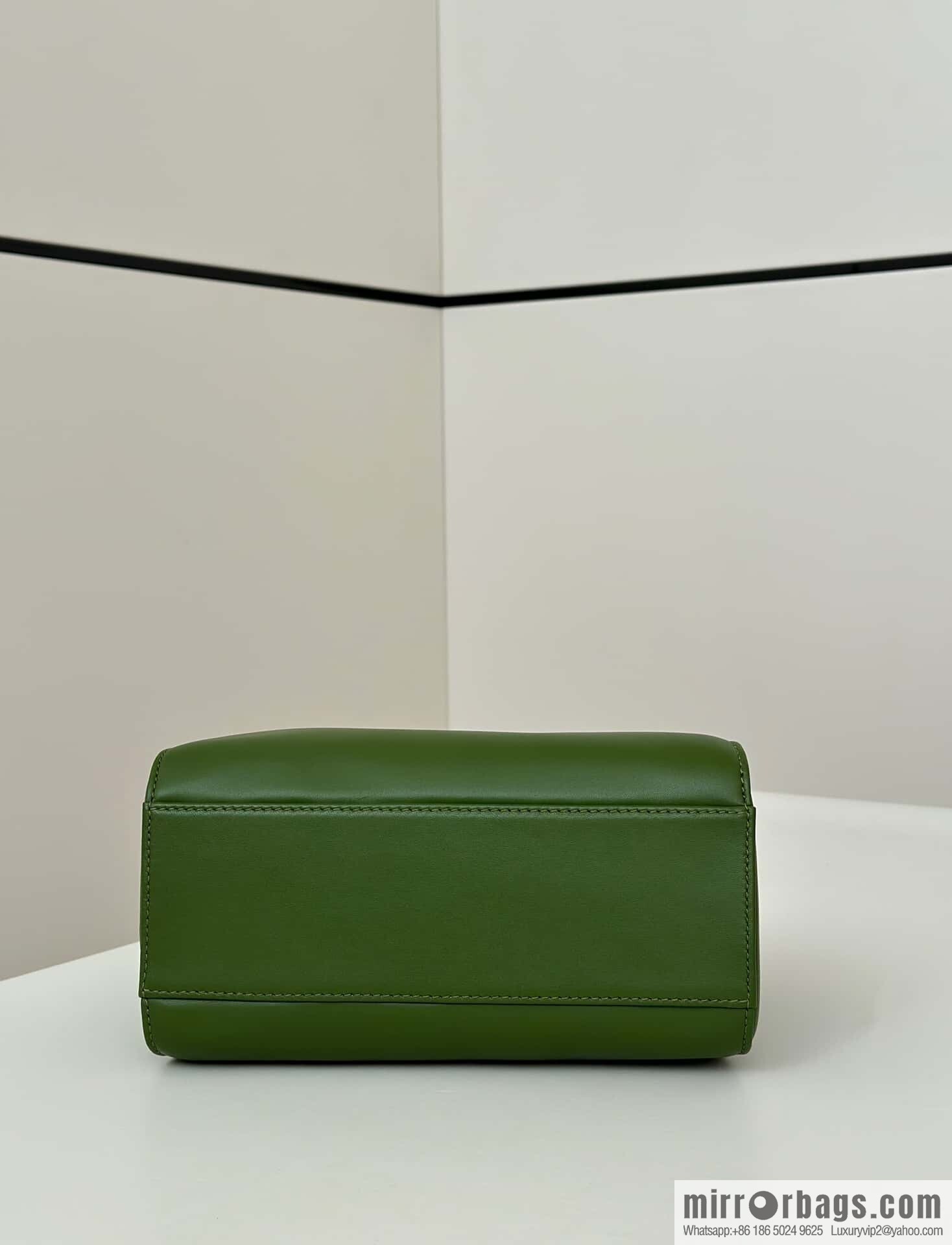 FENDI peekaboo series, model number: 8383 green