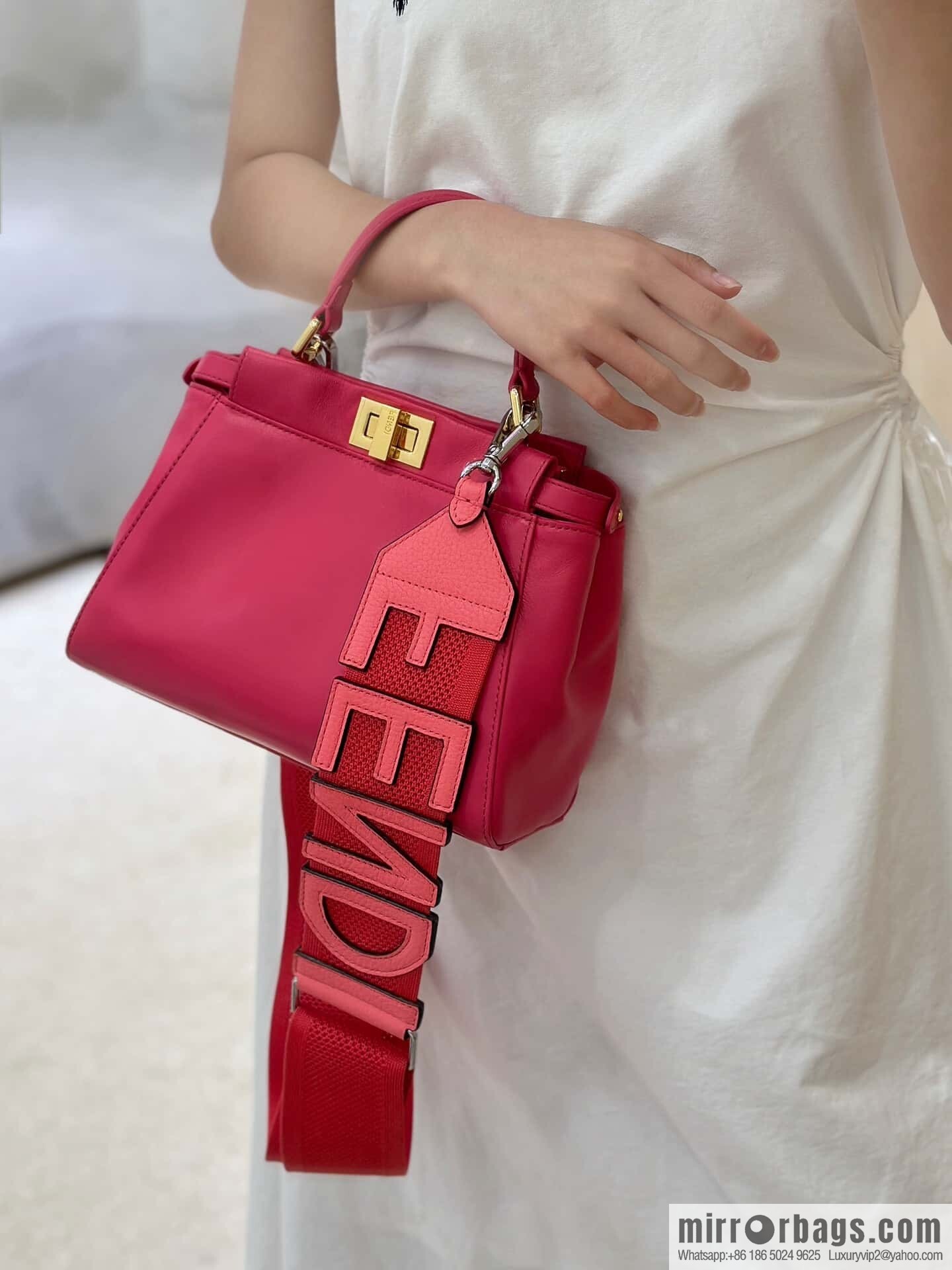 FENDI peekaboo series, model number: 8315 rose red