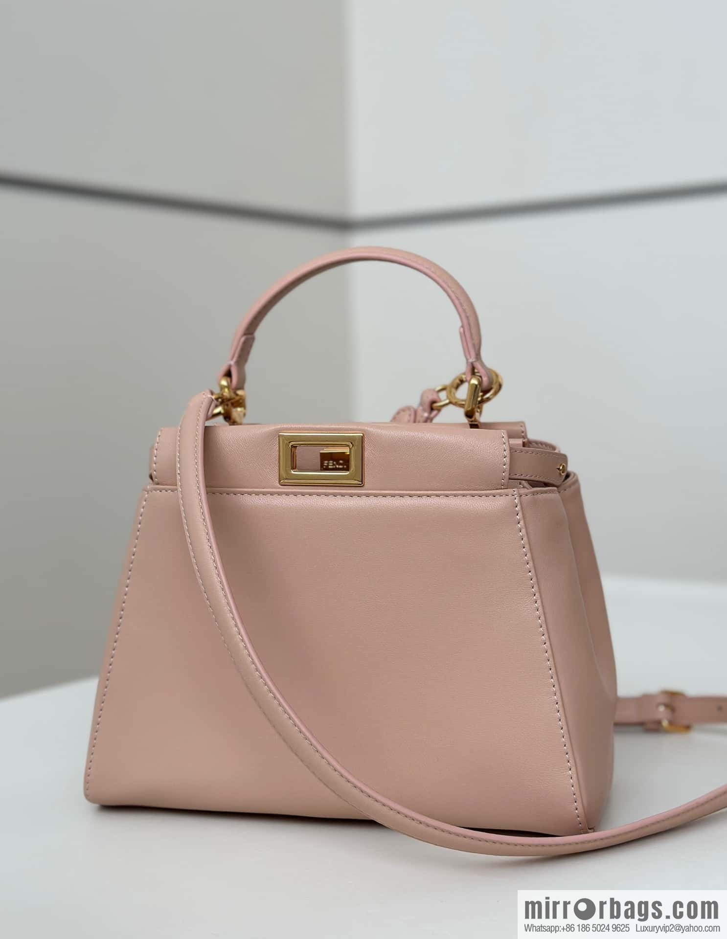 FENDI peekaboo series, model number: 8315 pink.