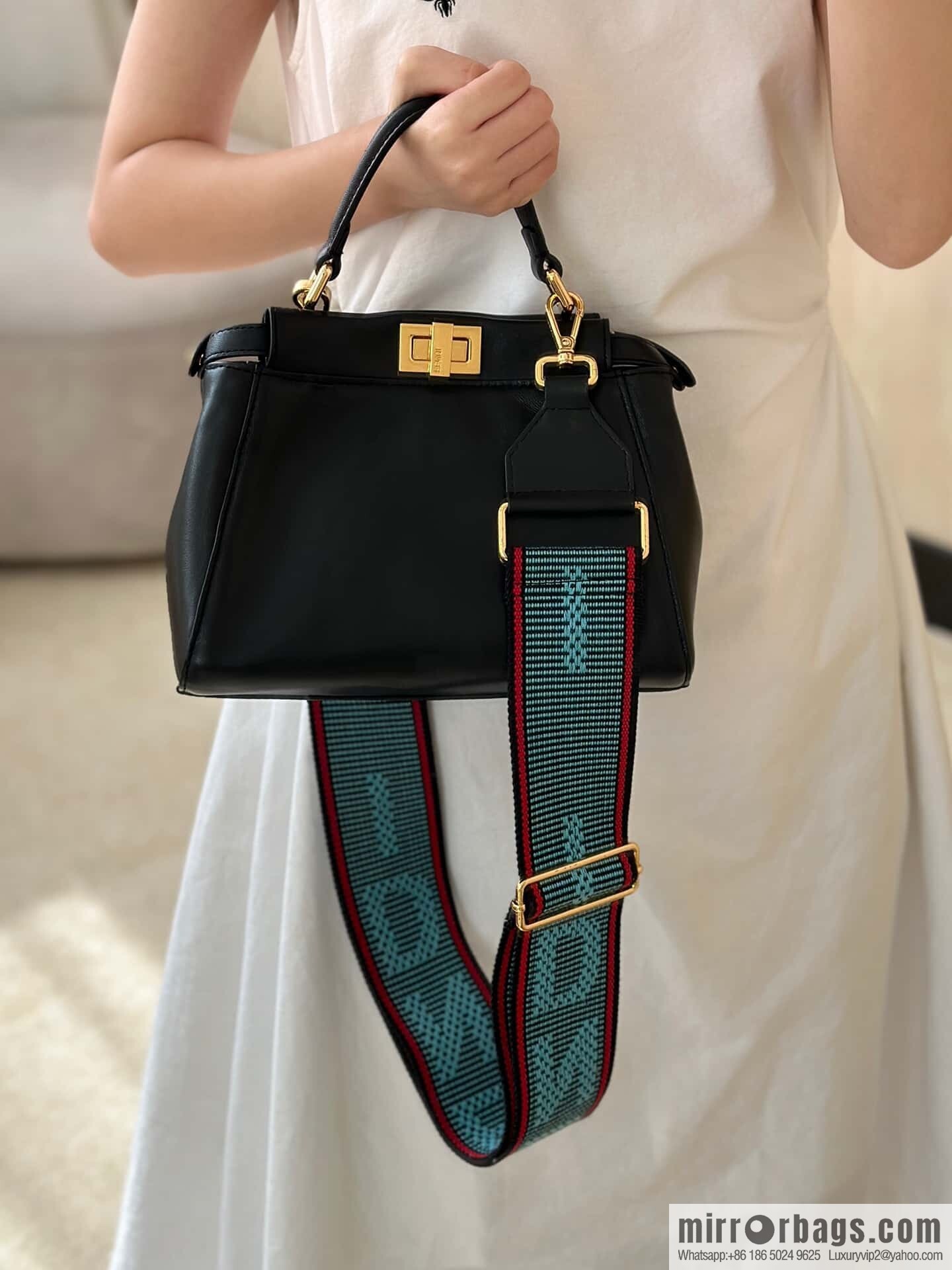 FENDI peekaboo series, model number: 2590 black
