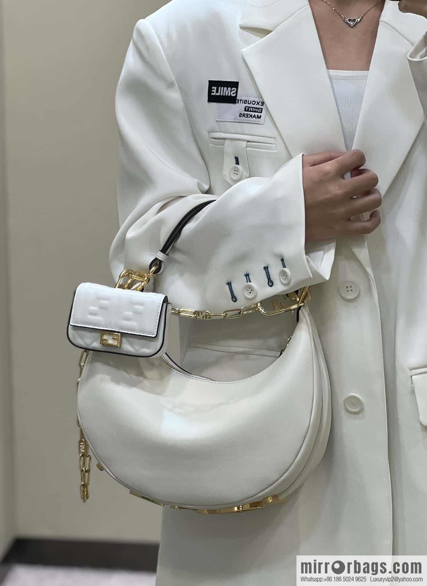FENDI Fendigraphy armpit bag, model number: 80056m white
