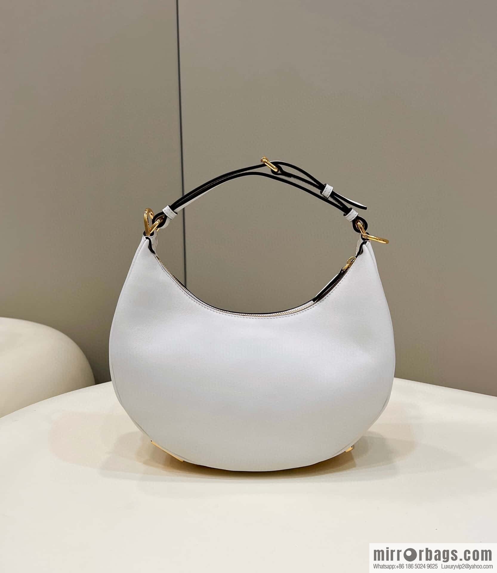 FENDI Fendigraphy armpit bag, model number: 80056m white