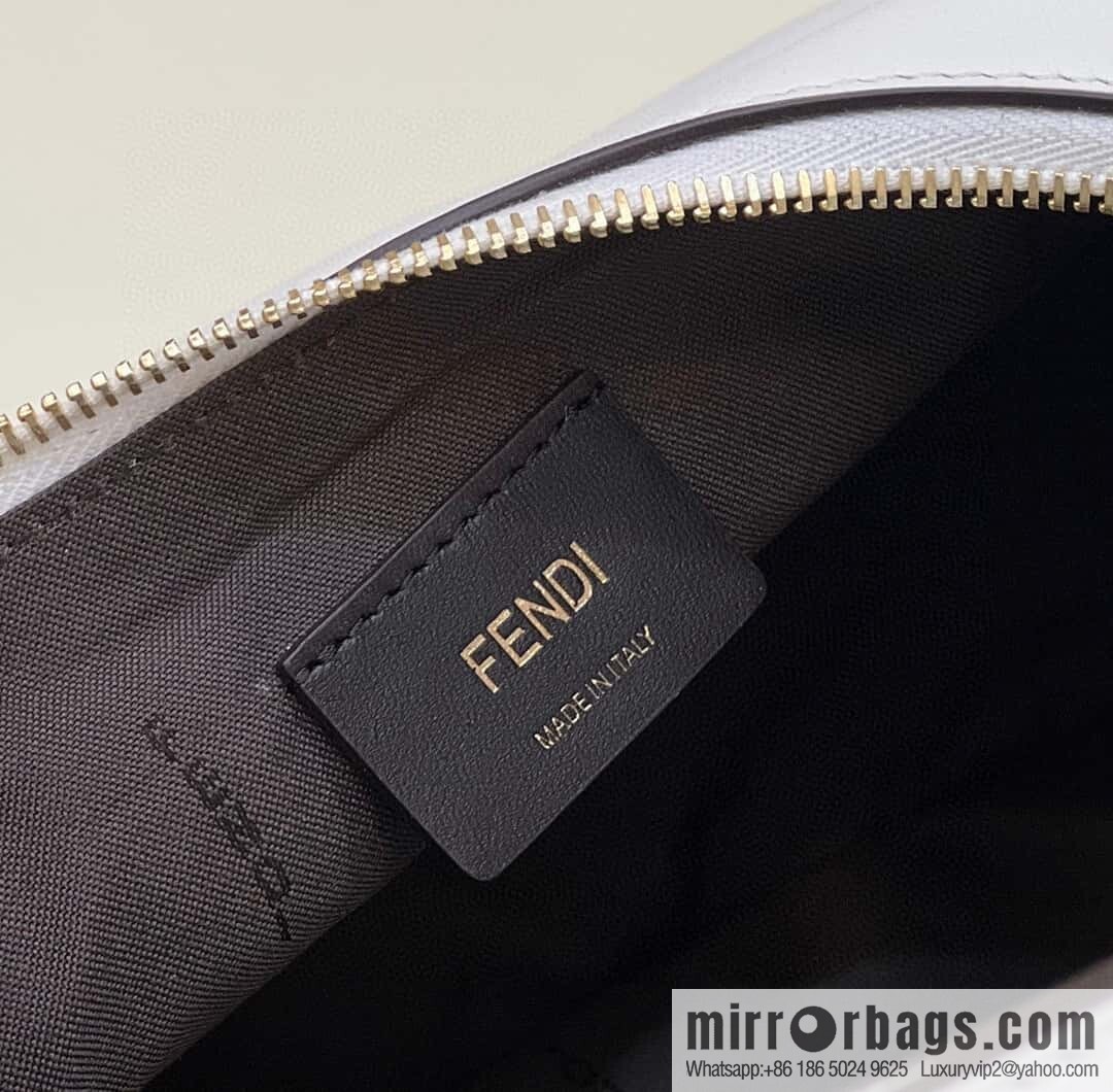 FENDI Fendigraphy armpit bag, model number: 80056m white