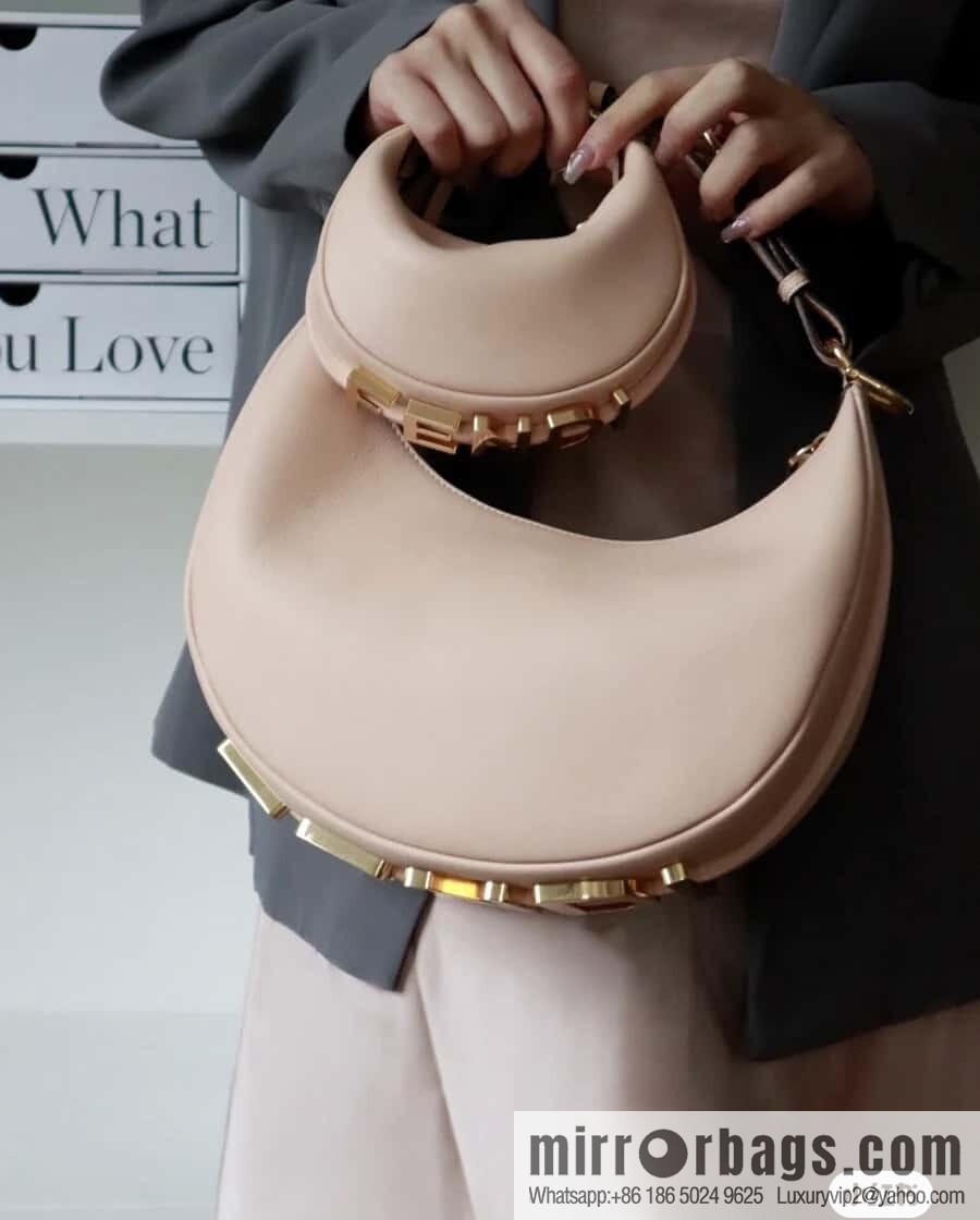 FENDI Fendigraphy armpit bag, model number: 80056m powder