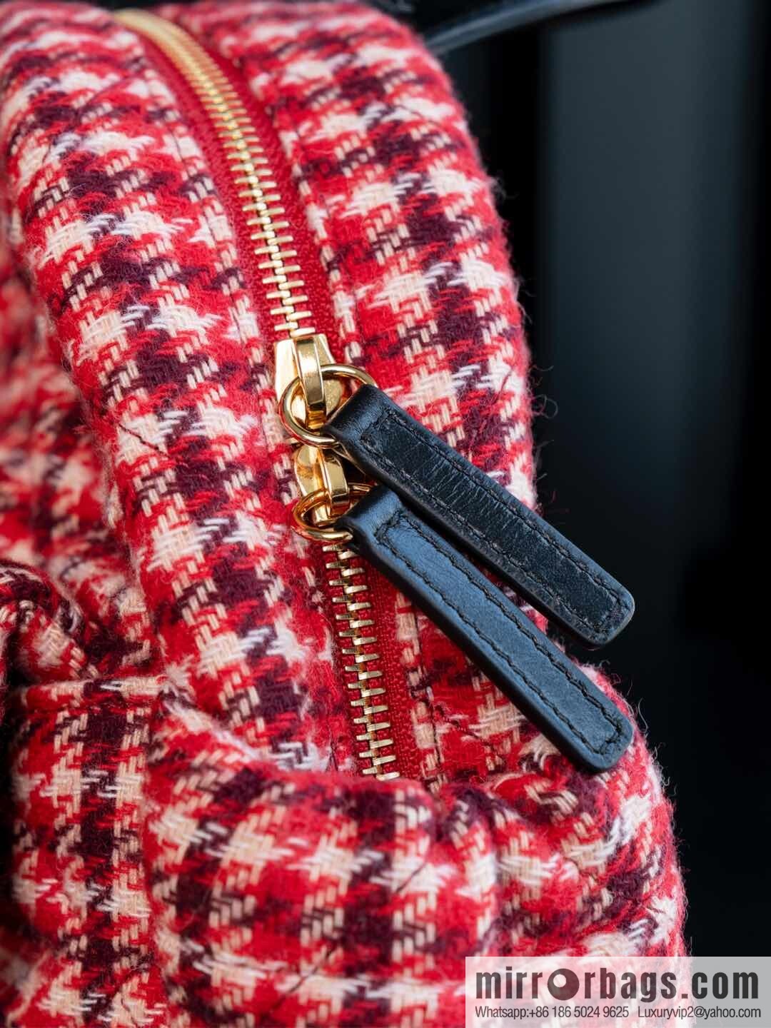 πππππ‘πβ¦ 24N ππΌπ°πΌπ‘π²πΆπ΄π² β red plaid backpack π AS5053