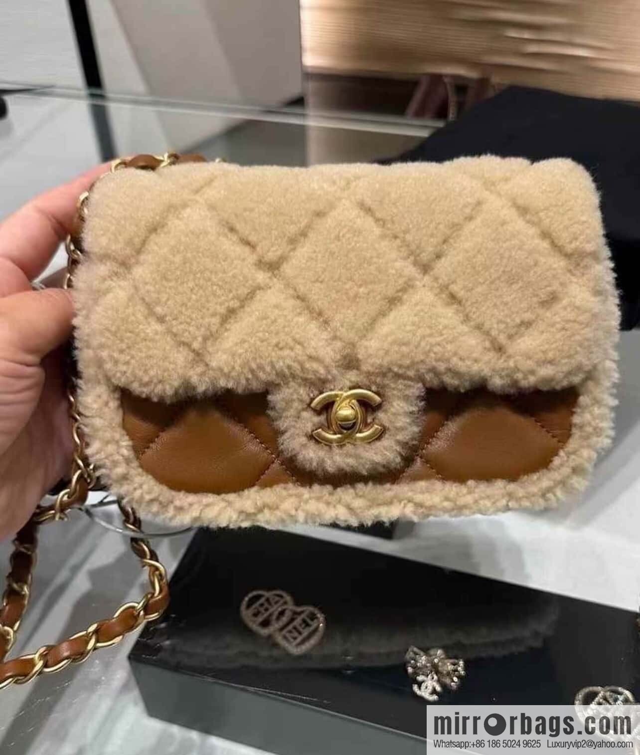 ๐๐ต๐ฎ๐ป๐ฒ๐น ๐ฎ๐ฐ๐ธ catwalk model | Teddy bear ๐งธ lamb wool S AS5148
