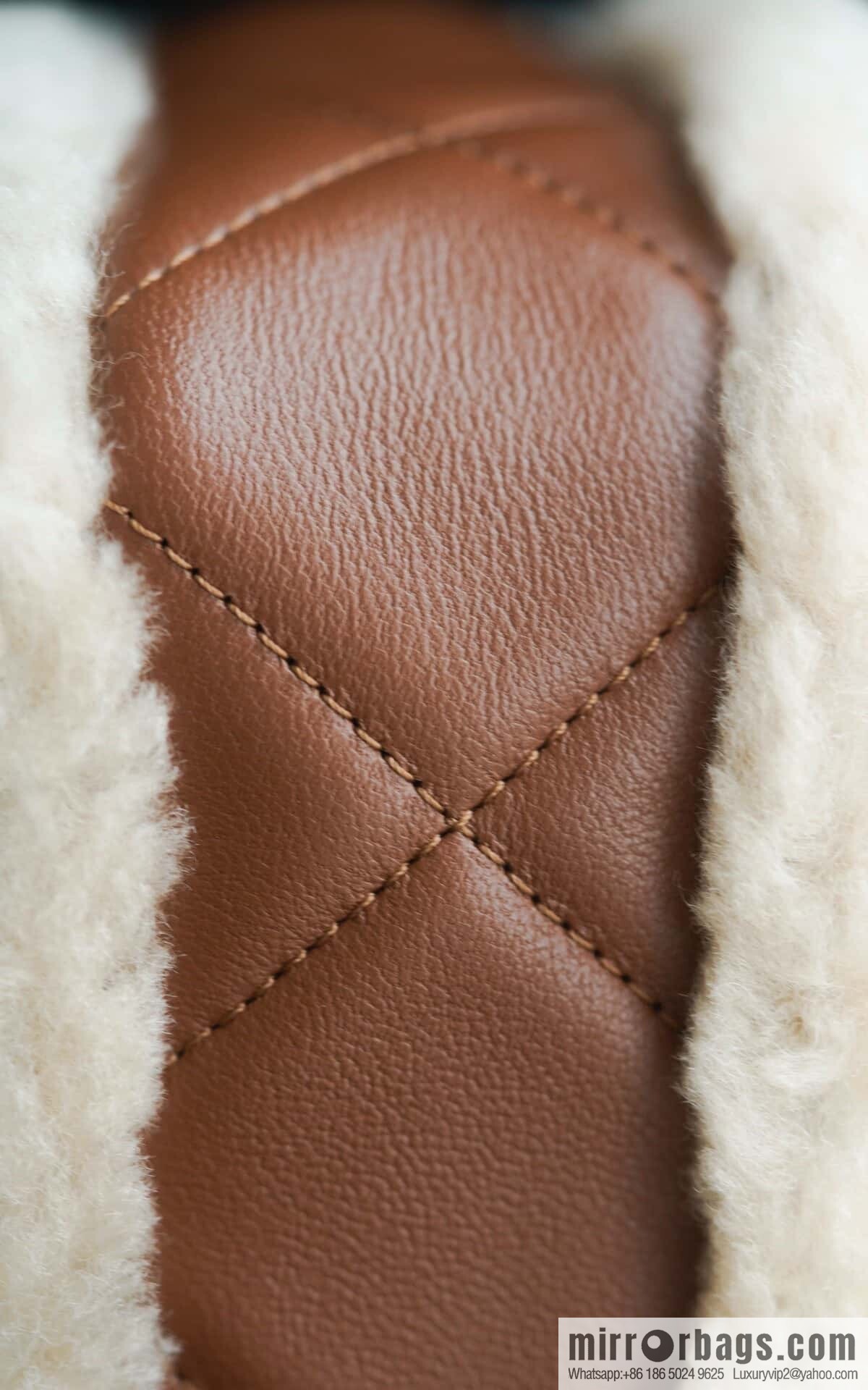 ๐๐ต๐ฎ๐ป๐ฒ๐น ๐ฎ๐ฐ๐ธ catwalk model | Teddy bear ๐งธ lamb wool S AS5148