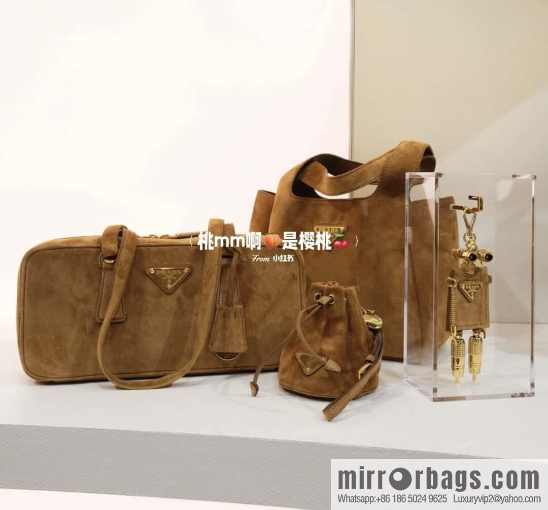 PRADA 🎉 new medieval 🎉 1BB116 suede🎉🎉