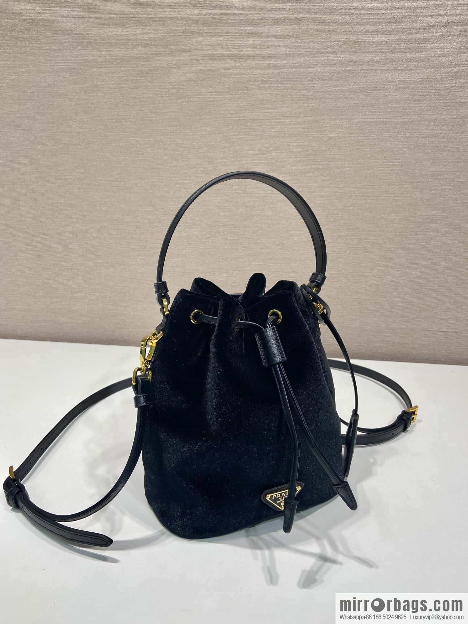 PRADA 🎉 Velvet Bucket Bag 🎉 1BE067 Velvet🎉🎉