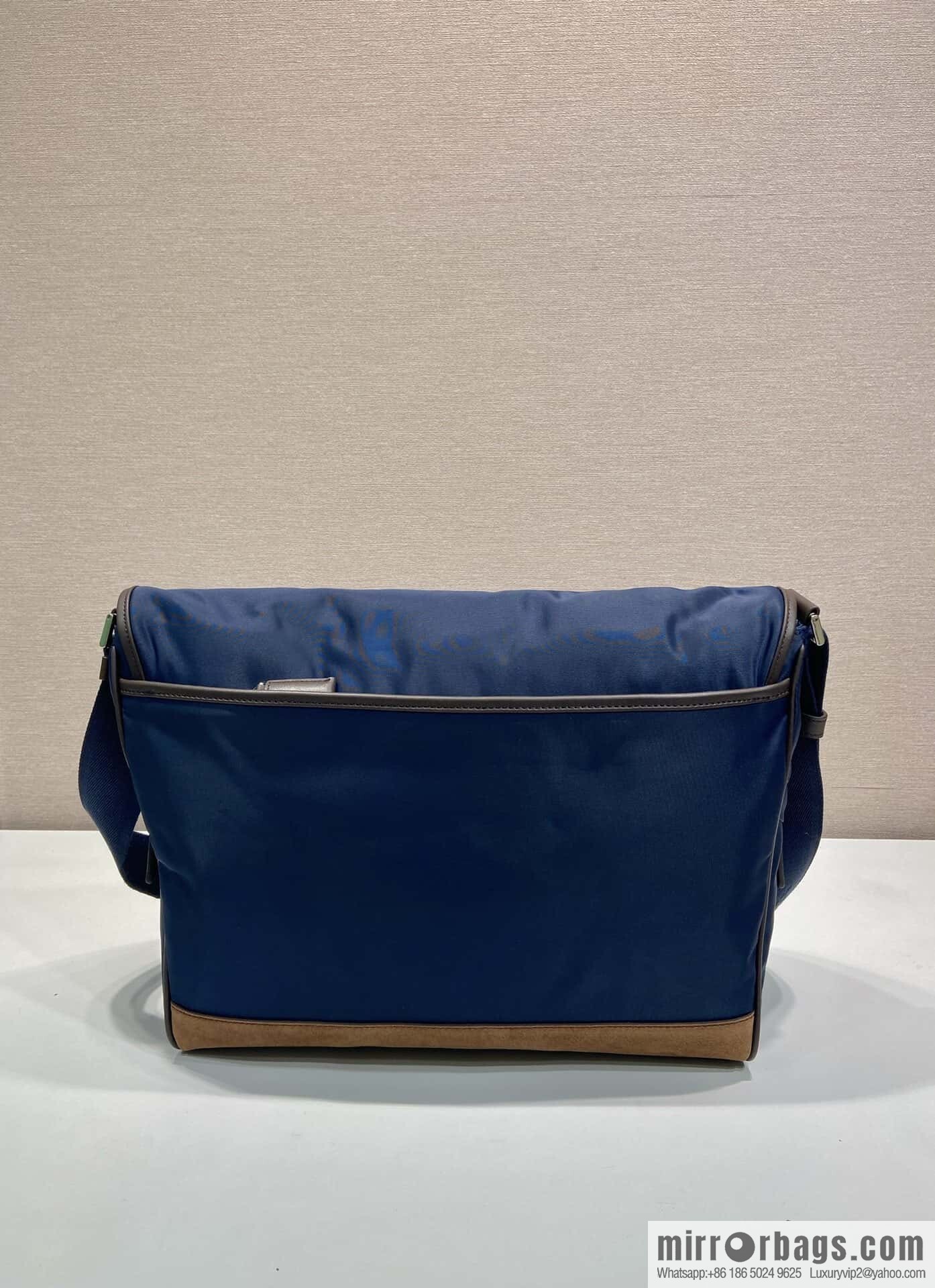 PRADA 🎉 new messenger bag 🎉 2VD052 large🎉🎉