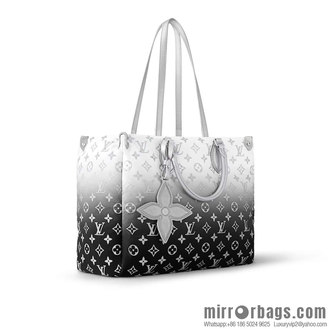 [Boutique‑grade] M11847 silver down, square bag series, this OnTheGo medium handbag.
