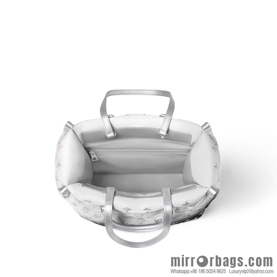 [Boutique‑grade] M11847 silver down, square bag series, this OnTheGo medium handbag.