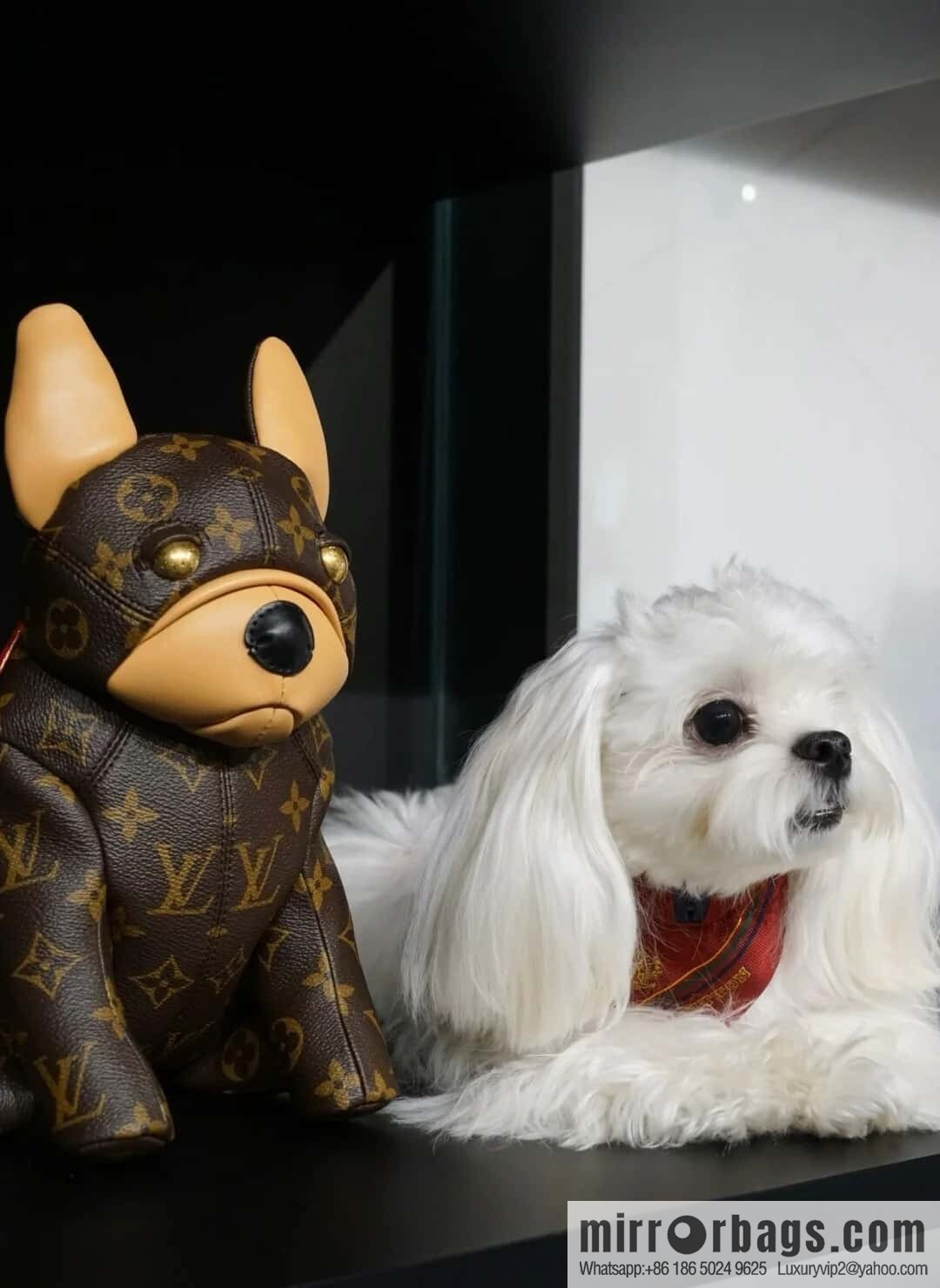 [Boutique‑grade] M12617 presbyopia, French Dou dog shoulder bag series, this Pooch Bag handbag