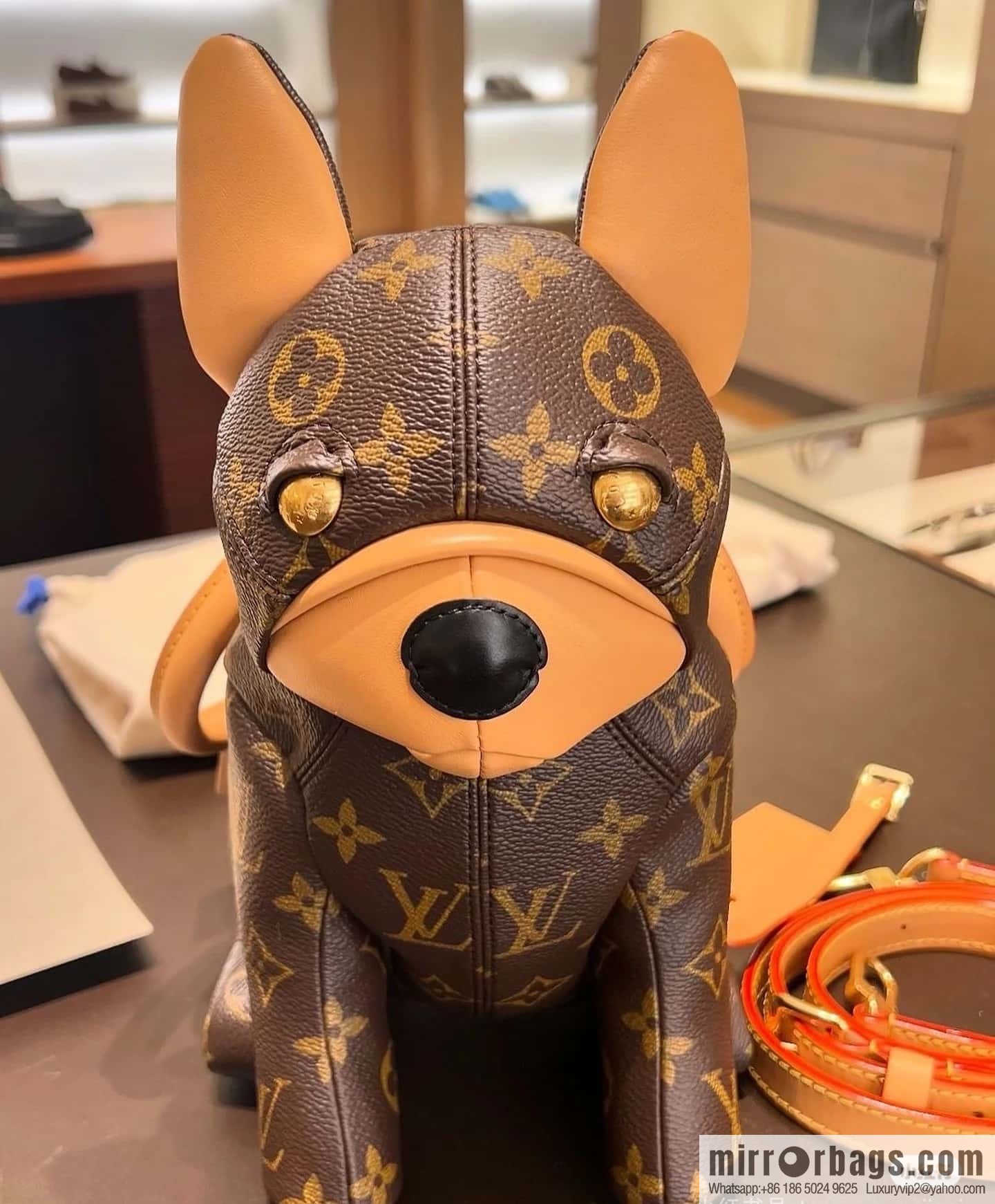 [Boutique‑grade] M12617 presbyopia, French Dou dog shoulder bag series, this Pooch Bag handbag