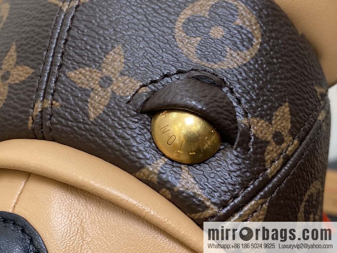 [Boutique‑grade] M12617 presbyopia, French Dou dog shoulder bag series, this Pooch Bag handbag