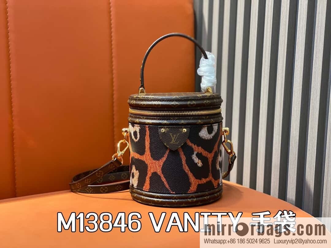 [Boutique‑grade] M13846 leopard print, drum bag, fortune bag VANITY handbag