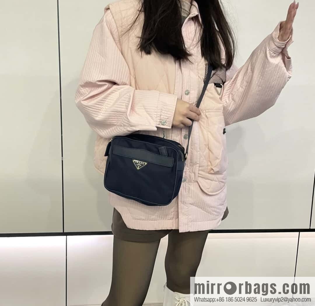 PRADA ๐ new ๐ 1BH218 shoulder bag๐๐