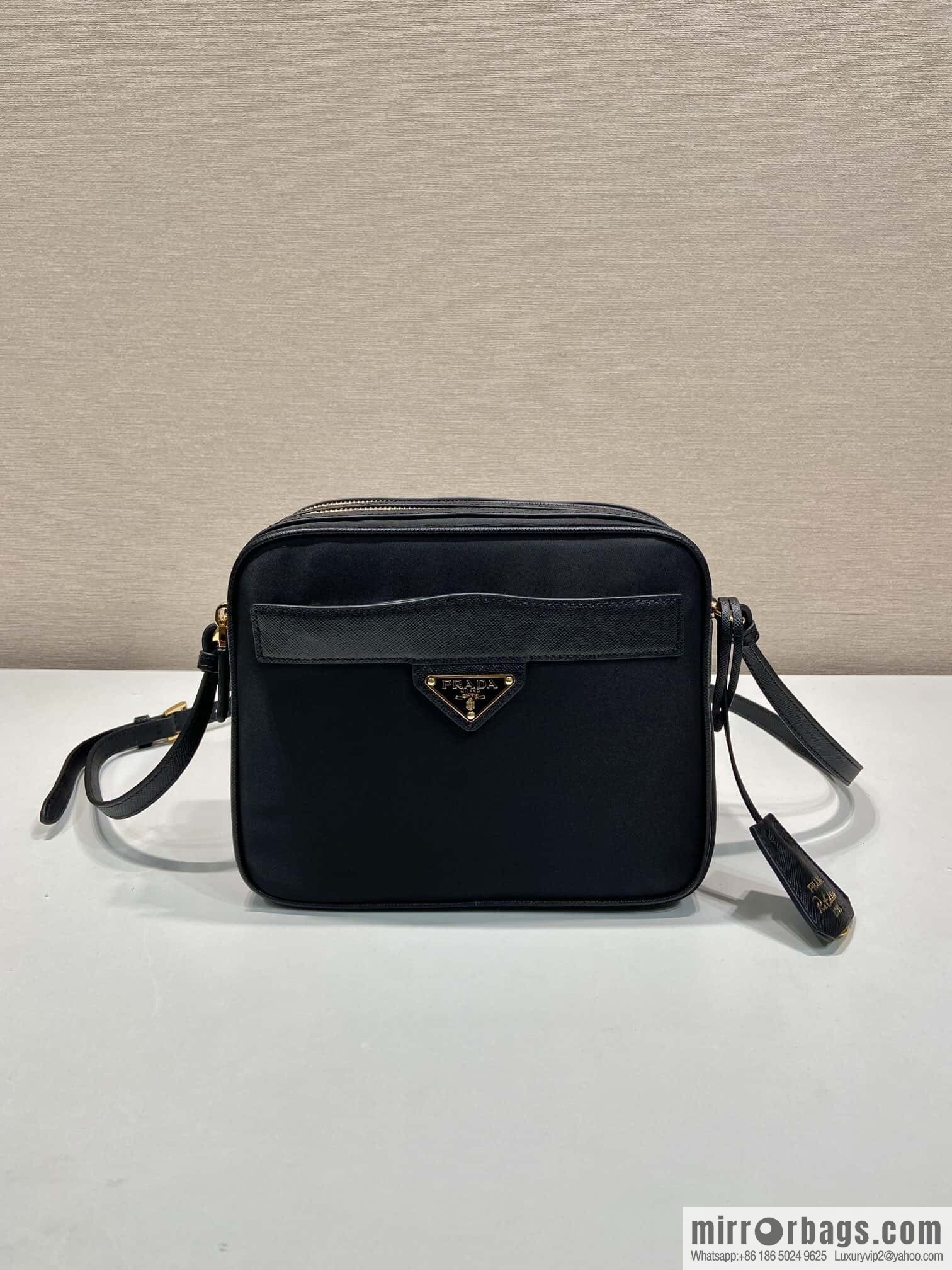 PRADA ๐ new ๐ 1BH218 shoulder bag๐๐
