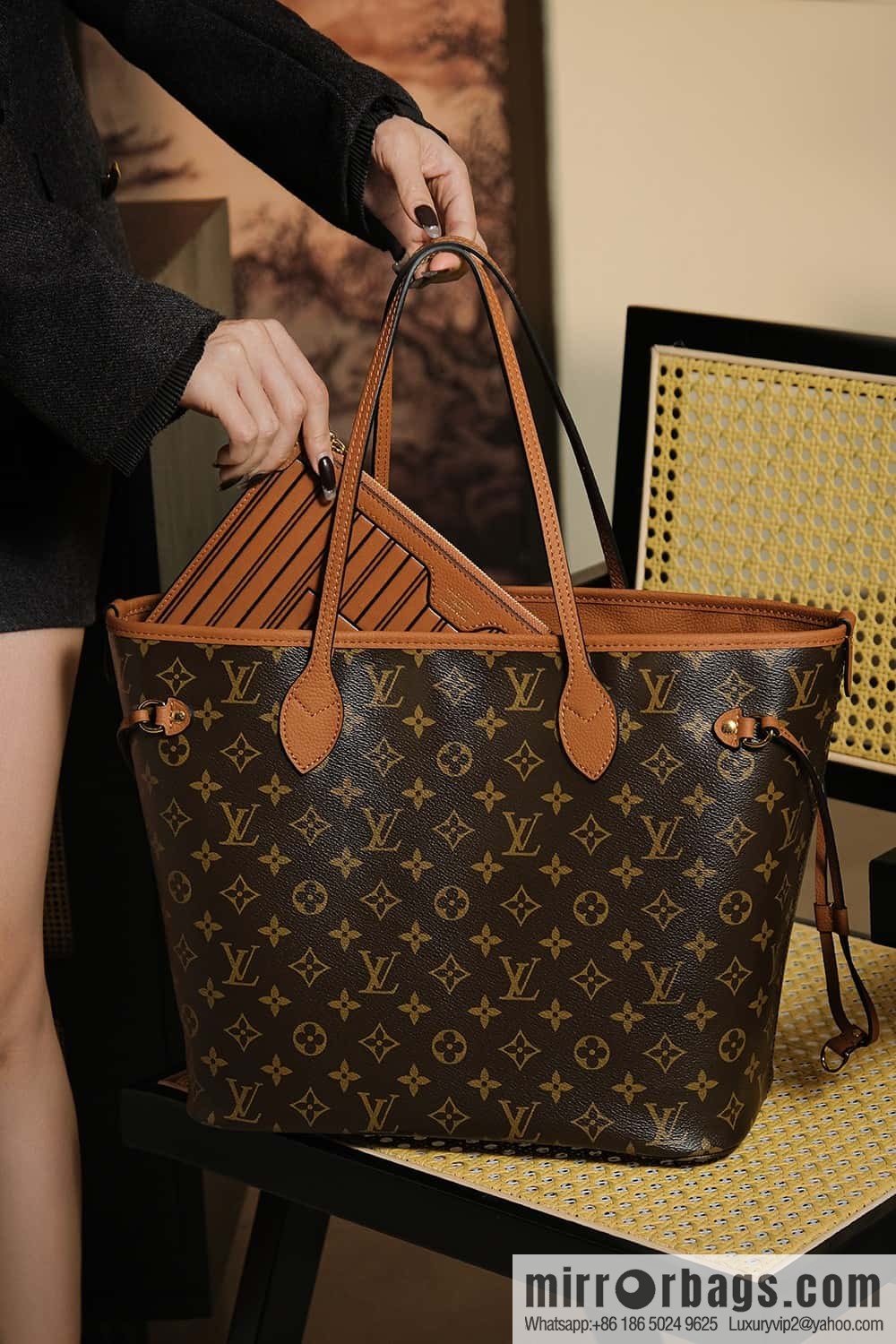 LV ππππππ
πππ chip diamond beating code shopping bag series #M