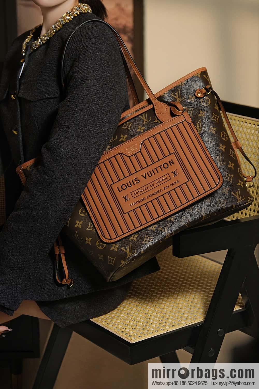 LV ππππππ
πππ chip diamond beating code shopping bag series #M
