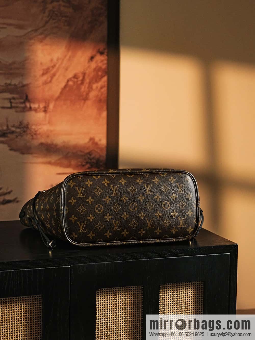 LV ππππππ
πππ chip diamond beating code shopping bag series #M