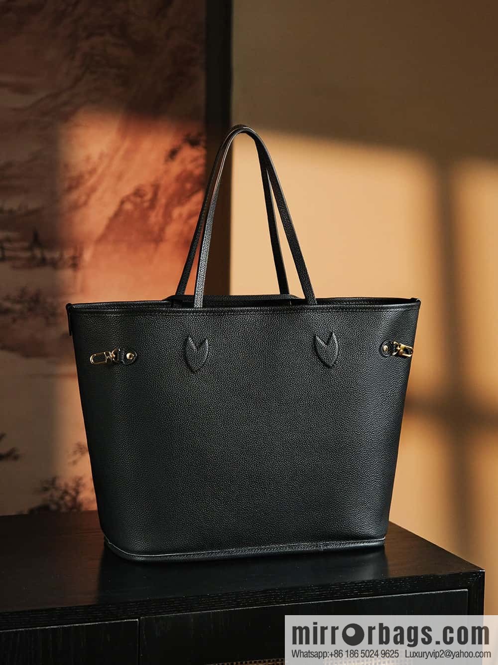 LV ππππππ
πππ chip diamond beating code shopping bag series #M