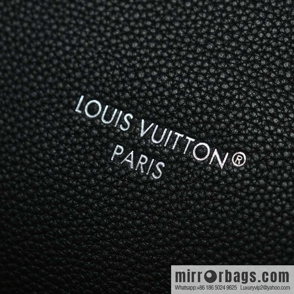 LV ππππππ
πππ chip diamond beating code shopping bag series #M