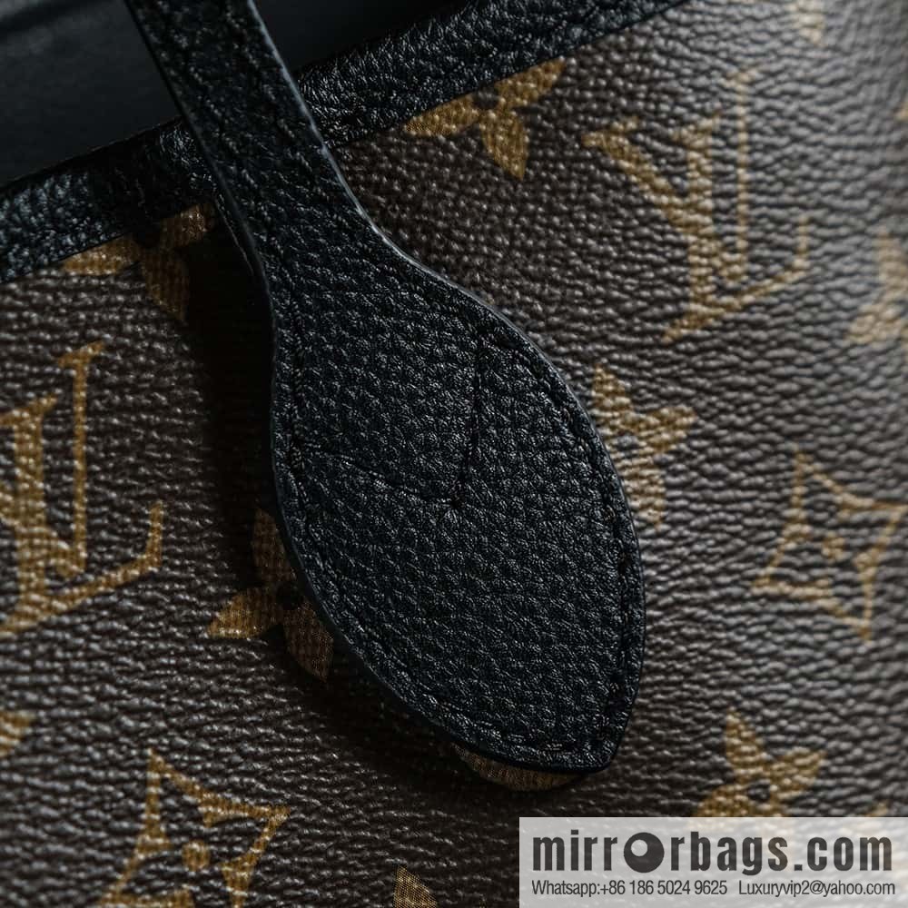 LV ππππππ
πππ chip diamond beating code shopping bag series #M