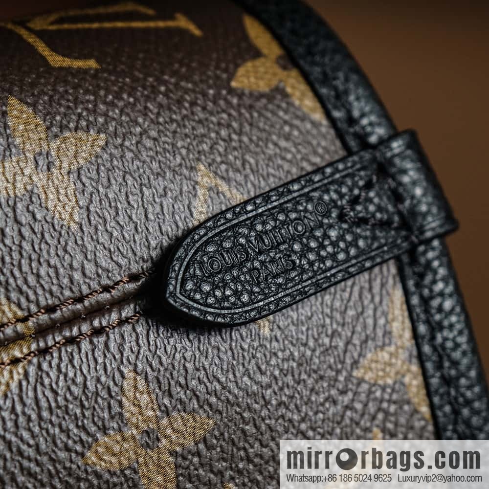 LV ππππππ
πππ chip diamond beating code shopping bag series #M
