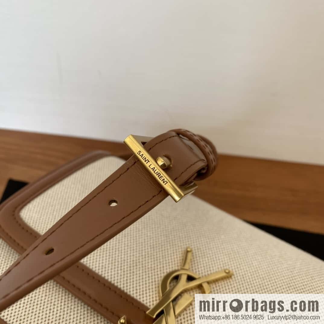 YSL 𝑺𝑶𝑳𝑭𝑬𝑹𝑰𝑵𝑶 -𝟭𝟴𝒄𝒎 model: 634306