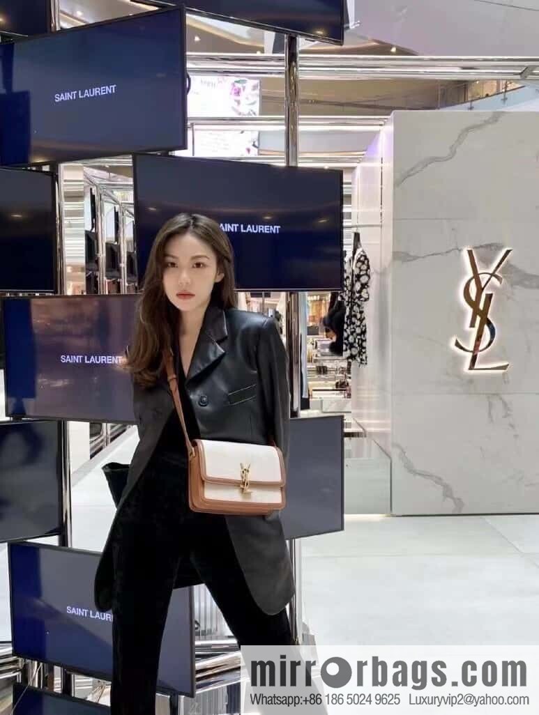 YSL 𝑺𝑶𝑳𝑭𝑬𝑹𝑰𝑵𝑶-𝟮𝟯𝒄𝒎 Model: 634305