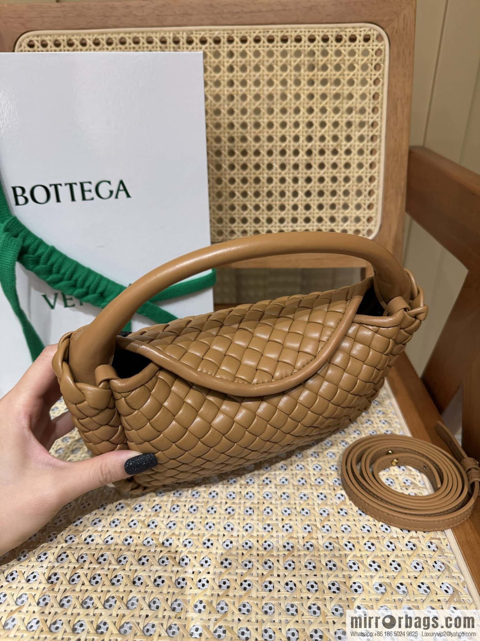 BV Small Cobble Handbag 805739 Caramel Color