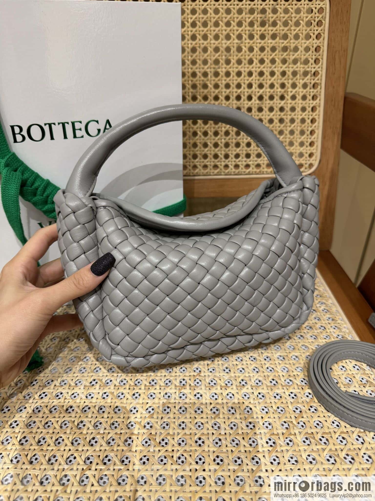 BV Small Cobble Handbag 805739 Silver Grey