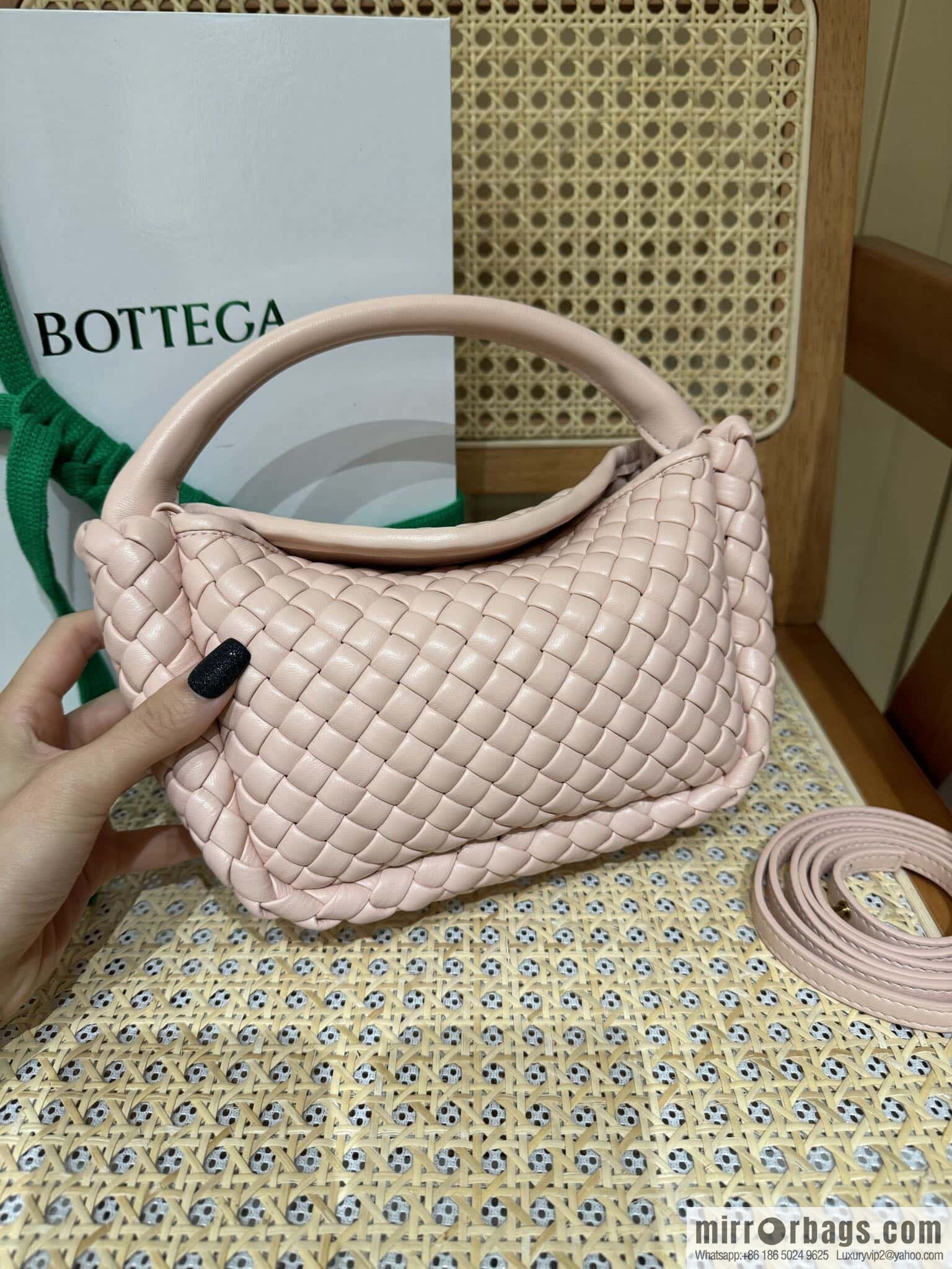 BV Small Cobble Handbag 805739 Embossed Powder