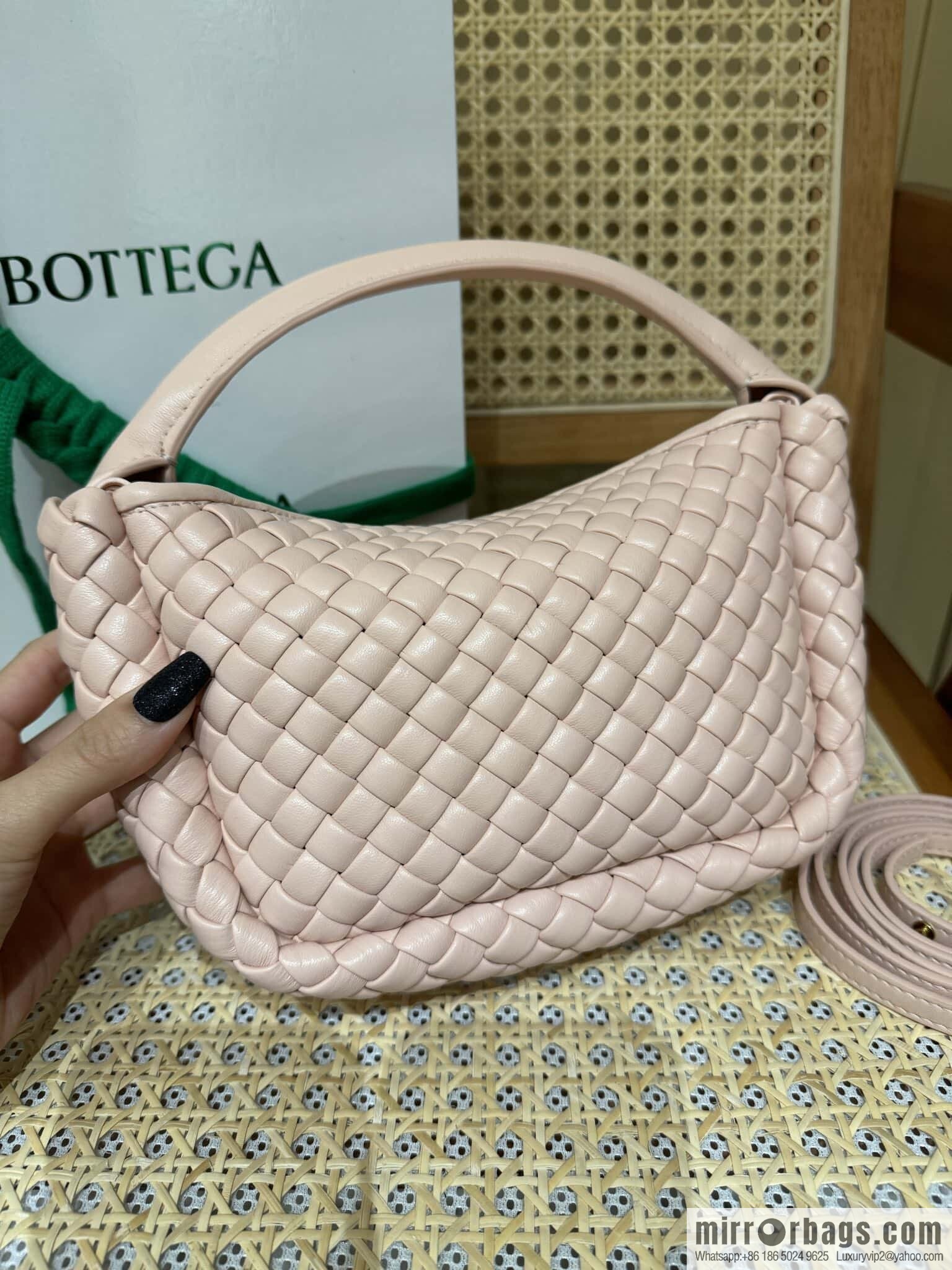 BV Small Cobble Handbag 805739 Embossed Powder