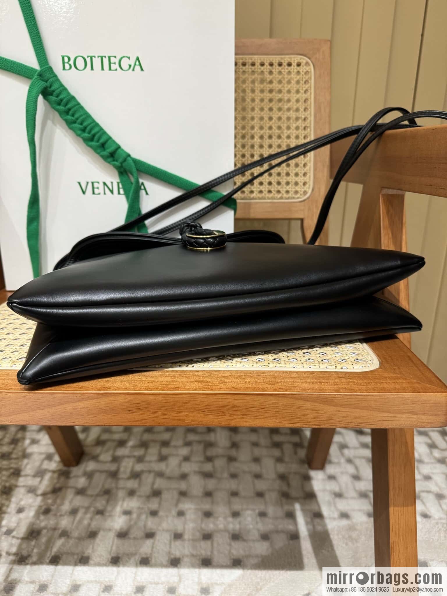 BV Large Liberta Crossbody Bag 806034 Black