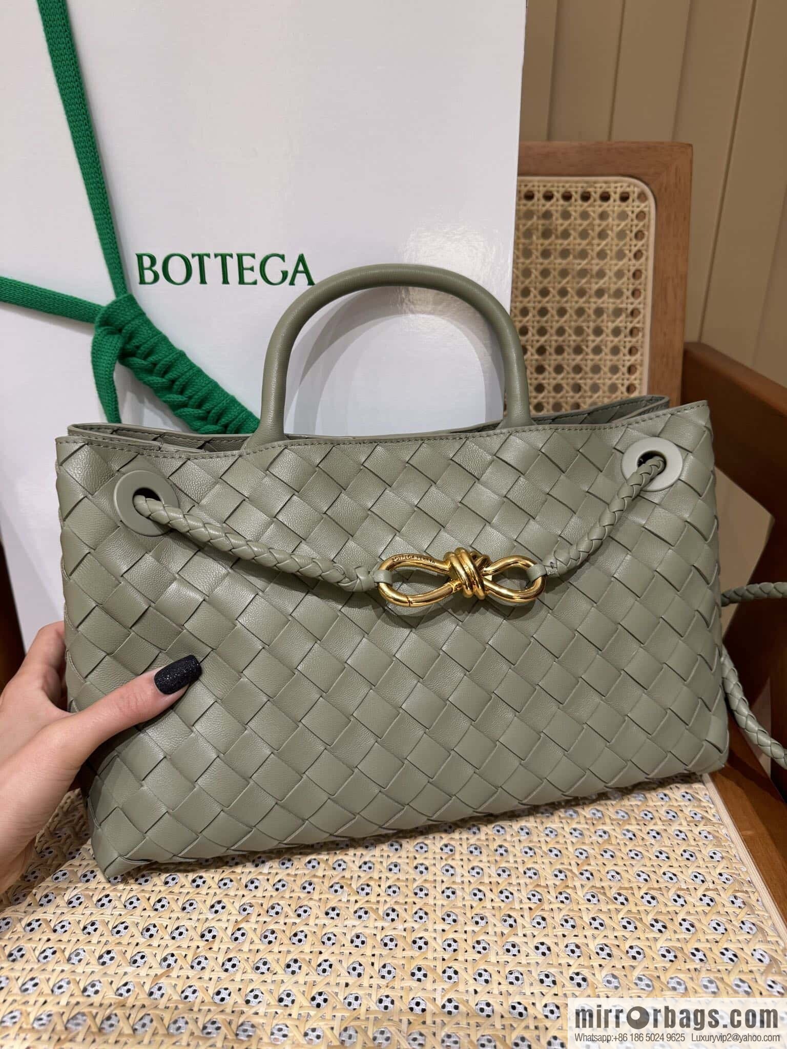 BV small horizontal Andiamond handbag 766010 travertine green